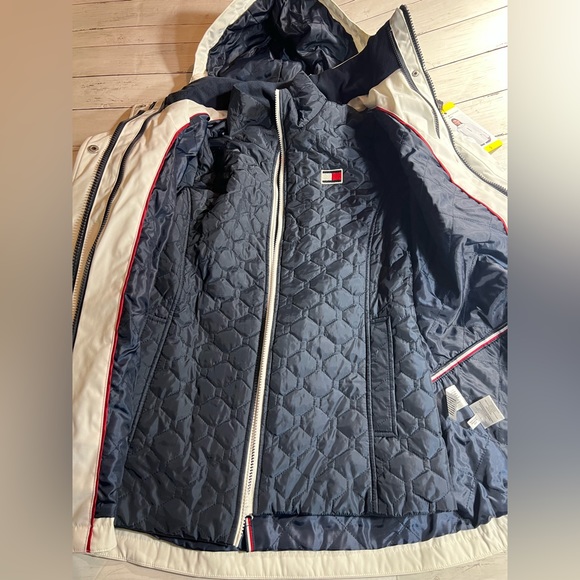 New Tommy Hilfiger Women’s White Navy 3-in-1 Winter Coat w/ Liner Size Small P18 - Picture 8 of 14